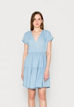 JDYAMY LIFE LAYER DRESS - Robe En Jean - Light Blue Denim