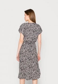 JDYSTARR LIFE BELOW KNEE SKIRT - Jupe Trapèze - Black 7 JDYSTARR LIFE BELOW KNEE SKIRT - Jupe Trapèze - Black -JDY Soldes Magasin 04e67f73d988445e924c5b6c90c5a292