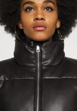 JDYTRIXIE JACKET - Veste D'hiver - Black 11 JDYTRIXIE JACKET - Veste D'hiver - Black -JDY Soldes Magasin 090979790a124abcb3c1669e43fb215f