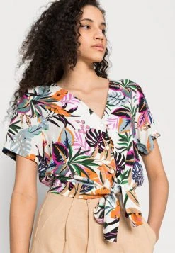 JDY Blouse - Cloud Dancer -JDY Soldes Magasin 0a4202b07bfb4b2d856e2dc25ea2af4d