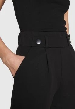 JDYGEGGO - Short - Black 9 JDYGEGGO - Short - Black -JDY Soldes Magasin 12d5c6b45c2b42eda9b64e3f2fa261c2