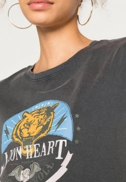 JDYFAROCK - T-shirt Imprimé - Obsidian/lion Heart 9 JDYFAROCK - T-shirt Imprimé - Obsidian/lion Heart -JDY Soldes Magasin 18a5554ba5784057b616c757c30a3fd6