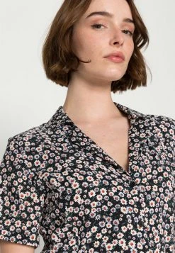 JDYSTARR LIFE DRESS - Robe Chemise - Black -JDY Soldes Magasin 1c2fb66c727241c6a018a0f16c56b757