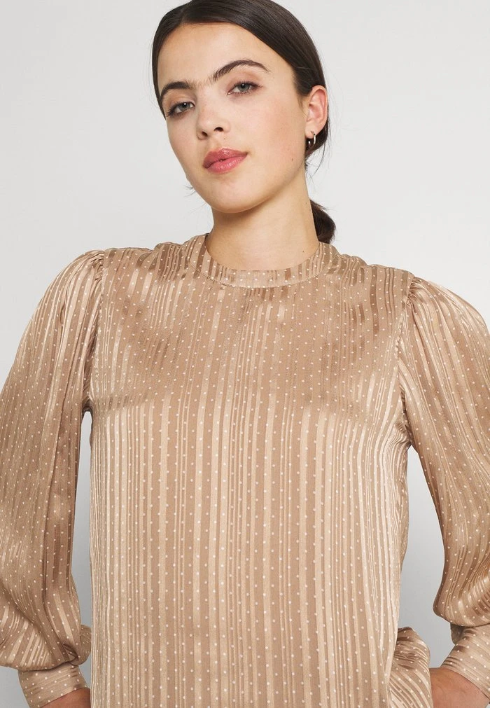 JDYRENNA - Blouse - Chanterelle 4 JDYRENNA - Blouse - Chanterelle – Image 4