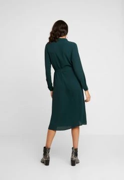 JDYPINTO MIDI DRESS - Robe Chemise - Scarab 8 JDYPINTO MIDI DRESS - Robe Chemise - Scarab -JDY Soldes Magasin 20d8ebafbfdc4b09b7564e1174b30c44