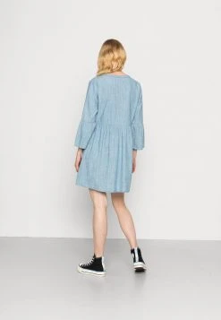 JDYDICTE CHAMBRAY DRESS - Robe De Jour - Blue Denim -JDY Soldes Magasin 220a2640432b4e31b5b7da9d82a10c0c