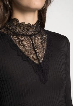 JDY T-shirt à Manches Longues - Black 9 JDY T-shirt à Manches Longues - Black -JDY Soldes Magasin 24840ef416894f17ba6f8e5cc47c4d2c