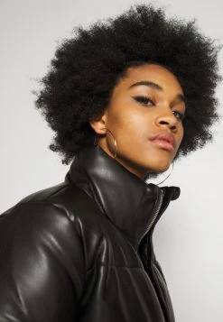 JDYTRIXIE JACKET - Veste D'hiver - Black 9 JDYTRIXIE JACKET - Veste D'hiver - Black -JDY Soldes Magasin 254c6ba0bdb6449da789b112f7c9817e