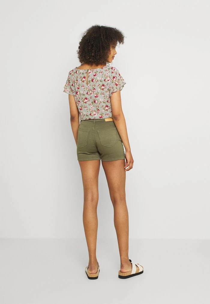 JDYLARA LIFE - Short - Kalamata 3 JDYLARA LIFE - Short - Kalamata – Image 3