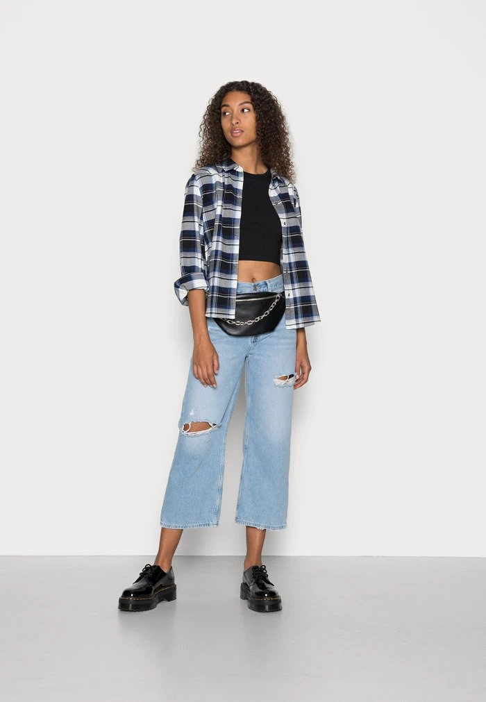 JDYEAGLE LIFE - Blouse - Cloud Dancer Checks 2 JDYEAGLE LIFE - Blouse - Cloud Dancer Checks – Image 2