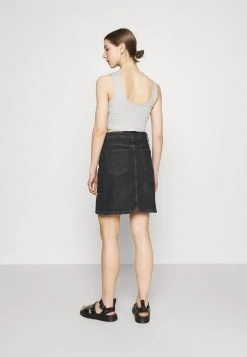 JDYTYSON LIFE - Jupe En Jean - Black Denim 9 JDYTYSON LIFE - Jupe En Jean - Black Denim -JDY Soldes Magasin 2b4886bfc080419ea43a405a3cf81240