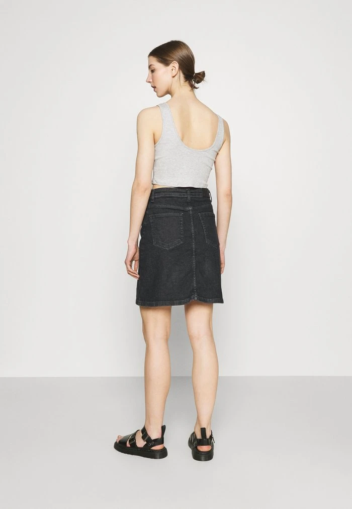 JDYTYSON LIFE - Jupe En Jean - Black Denim 3 JDYTYSON LIFE - Jupe En Jean - Black Denim – Image 3