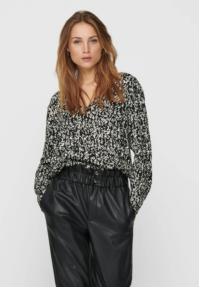 JDY Blouse - Black 1 JDY Blouse - Black