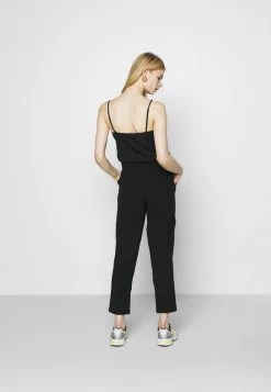 JDYXANDER ANKLE PANT - Pantalon Classique - Black -JDY Soldes Magasin 31edbdd8148843199a64c58ac6ed8ac4
