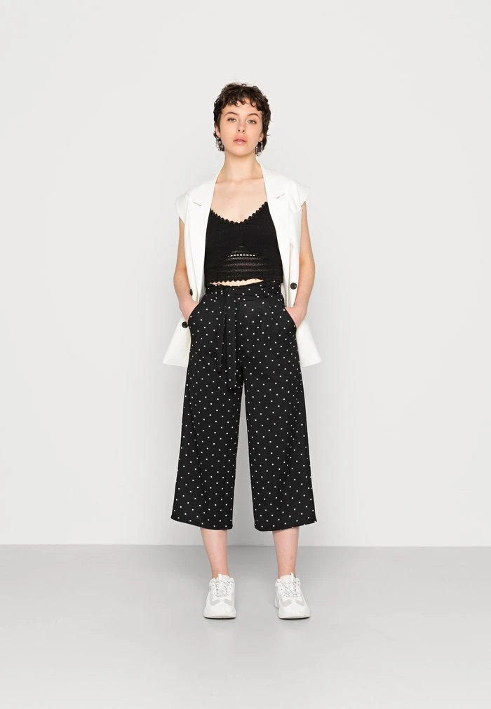 JDYTANJA CULOTTE PANT - Pantalon Classique - Black 2 JDYTANJA CULOTTE PANT - Pantalon Classique - Black – Image 2