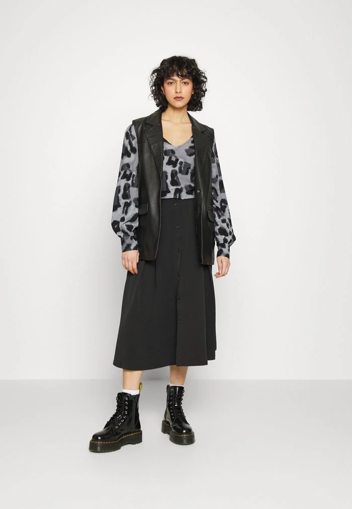 JDYCOHEN - Blouse - Oyster Mushroom/black 2 JDYCOHEN - Blouse - Oyster Mushroom/black – Image 2