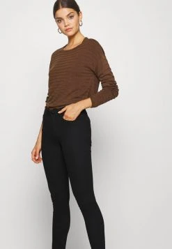 JDYGADOT L/S - Pullover - Cherry Mahogany 13 JDYGADOT L/S - Pullover - Cherry Mahogany -JDY Soldes Magasin 3e53da7b1a2d481c96dba770955f01b6