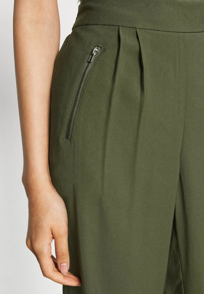 JDYSALOMWWIDE PANT - Pantalon Classique - Deep Depths 5 JDYSALOMWWIDE PANT - Pantalon Classique - Deep Depths – Image 5