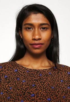 JDYSTAAR LIFE O NECK - T-shirt à Manches Longues - Black -JDY Soldes Magasin 41e5e0898bf241bb8d320f03e80f1a76