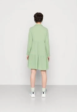 JDYPIPER DRESS - Robe Chemise - Basil 7 JDYPIPER DRESS - Robe Chemise - Basil -JDY Soldes Magasin 4265e54f3c0042d3aaeadada163cf726