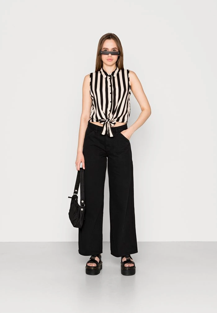 JDYZOE LIFE - Blouse - Black 2 JDYZOE LIFE - Blouse - Black – Image 2