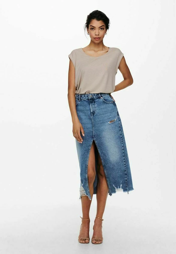 JDY LUREX - T-shirt Basique - Chateau Gray 2 JDY LUREX - T-shirt Basique - Chateau Gray – Image 2