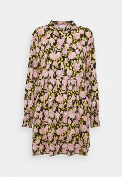 JDYCARMEN SHORT DRESS - Robe Chemise - Black -JDY Soldes Magasin 4952bc005aeb4dc3a2d69b38275add92