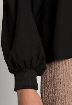 JDYKALUA TOP - Blouse - Black 9 JDYKALUA TOP - Blouse - Black -JDY Soldes Magasin 498bb38c554a4a05a35348800d2163d4