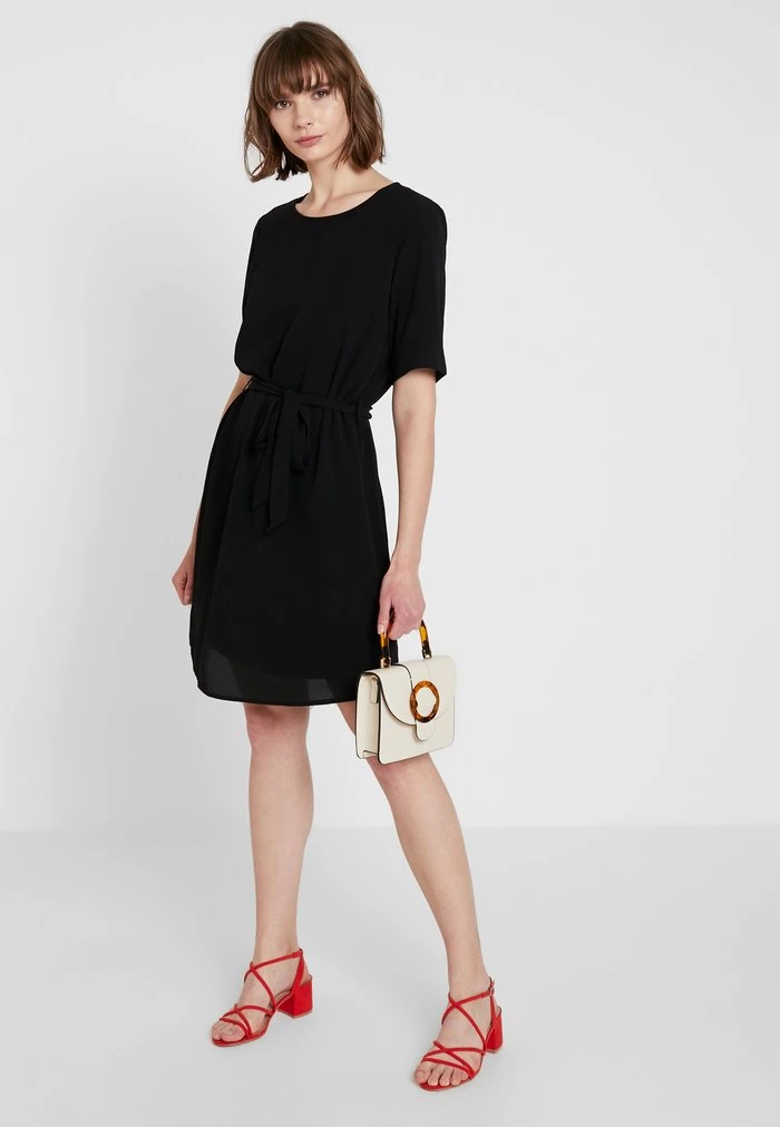 JDYAMANDA - Robe De Jour - Black 2 JDYAMANDA - Robe De Jour - Black – Image 2