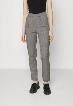 JDYDELICIOUS ANCLE PANT - Pantalon Classique - Cloud Dancer