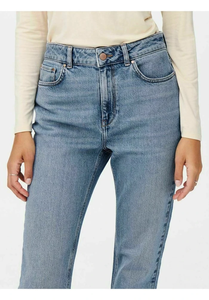 JDY Jean Flare - Medium Blue Denim 4 JDY Jean Flare - Medium Blue Denim – Image 4