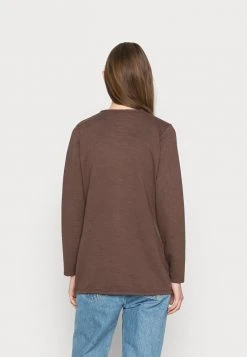 JDYSAGA NEW LONG CARDIGAN - Gilet - Bracken 7 JDYSAGA NEW LONG CARDIGAN - Gilet - Bracken -JDY Soldes Magasin 5e0e7fc3034548b98b08cc5789f2effb