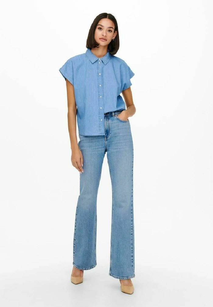 JDY Chemisier - Light Blue Denim 2 JDY Chemisier - Light Blue Denim – Image 2