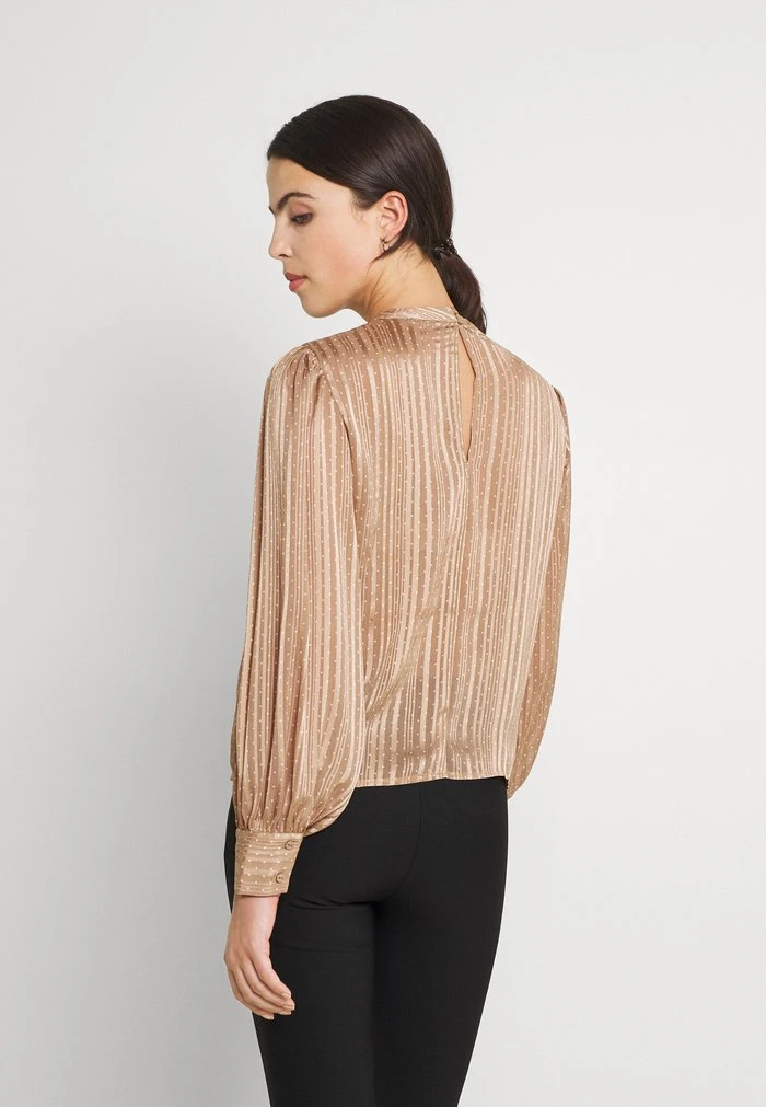 JDYRENNA - Blouse - Chanterelle 3 JDYRENNA - Blouse - Chanterelle – Image 3