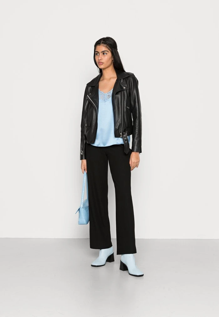 JDYFIFI SINGLET - Débardeur - Della Robia Blue 2 JDYFIFI SINGLET - Débardeur - Della Robia Blue – Image 2