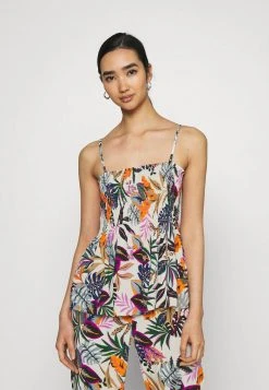 JDYSTARR LIFE STRAP SMOCK - Débardeur - Cloud Dancer