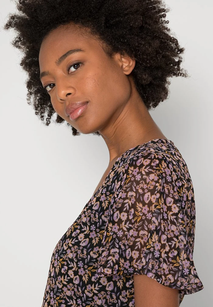 JDYCASSIE LIFE - Blouse - Odyssey Gray 5 JDYCASSIE LIFE - Blouse - Odyssey Gray – Image 5