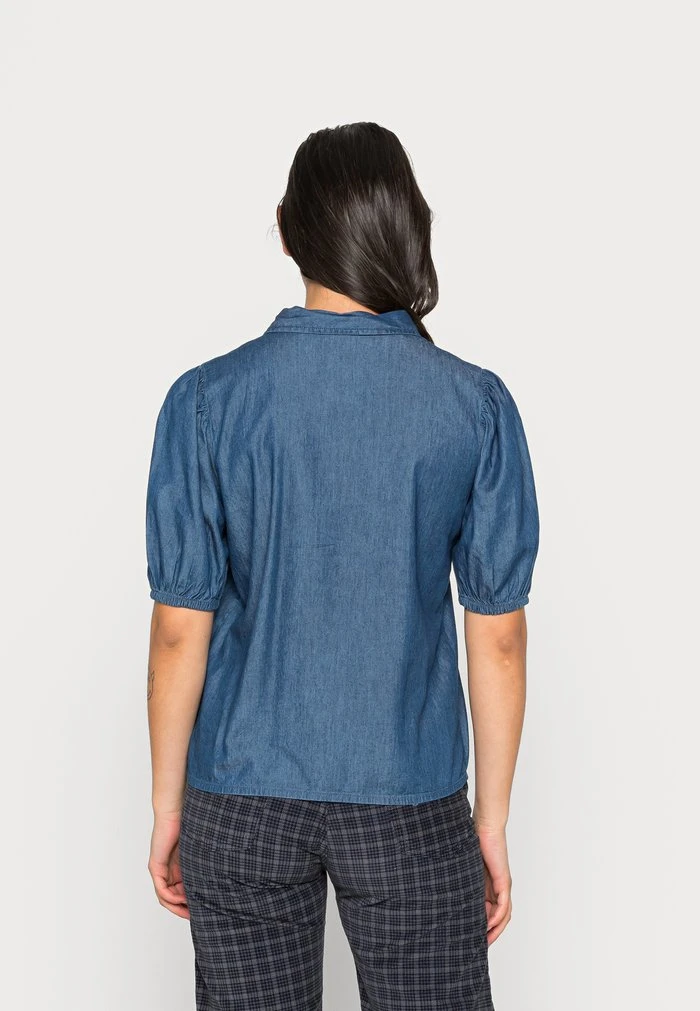 JDYCASPER - Blouse - Medium Blue Denim 3 JDYCASPER - Blouse - Medium Blue Denim – Image 3