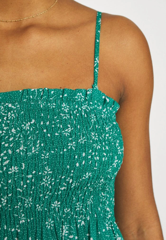 JDYSTARR LIFE STRAP SMOCK - Débardeur - Greenlake/cloud Dancer 7 JDYSTARR LIFE STRAP SMOCK - Débardeur - Greenlake/cloud Dancer – Image 7