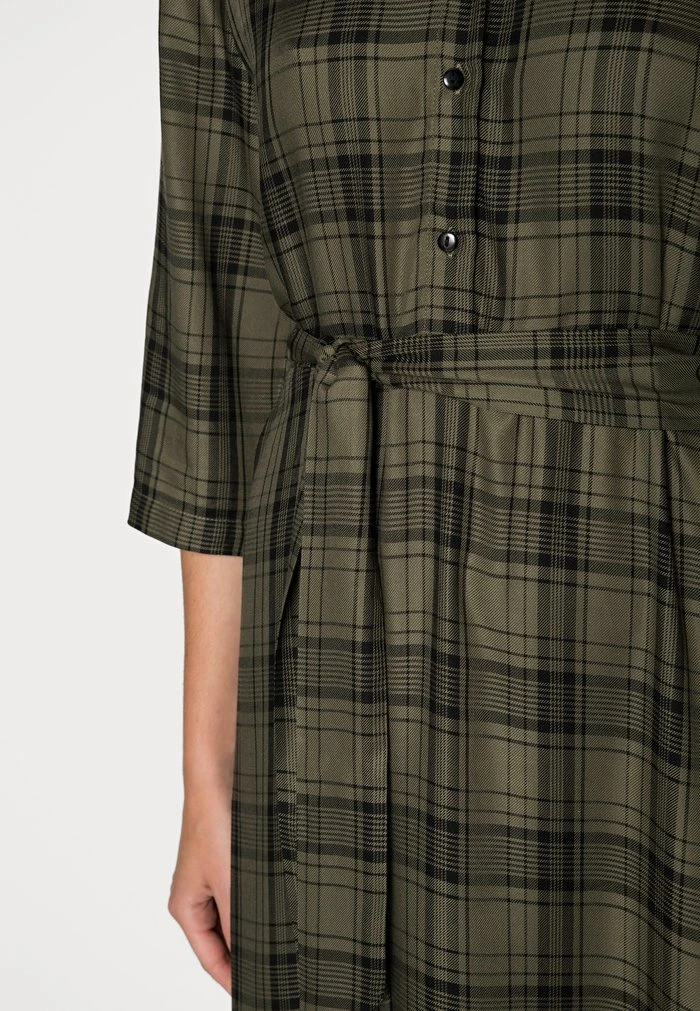 JDYSTAY MIDCALF DRESS - Robe Chemise - Kalamata 5 JDYSTAY MIDCALF DRESS - Robe Chemise - Kalamata – Image 5