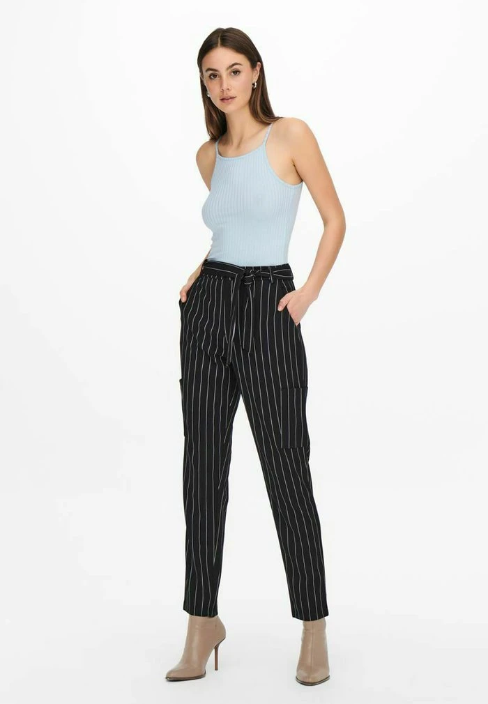 JDY Pantalon Classique - Black 2 JDY Pantalon Classique - Black – Image 2