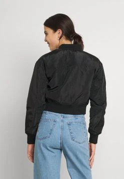 JDYDELTA CROPPED JACKET - Blouson Bomber - Black 8 JDYDELTA CROPPED JACKET - Blouson Bomber - Black -JDY Soldes Magasin 7db86f81afa44dc6966827c6d3885d03