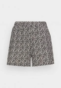 JDY LOTUS SHORTS - Short - Cloud Dancer/black 8 JDY LOTUS SHORTS - Short - Cloud Dancer/black -JDY Soldes Magasin 81e511dcc0d64ab6af208c874f3b20a1