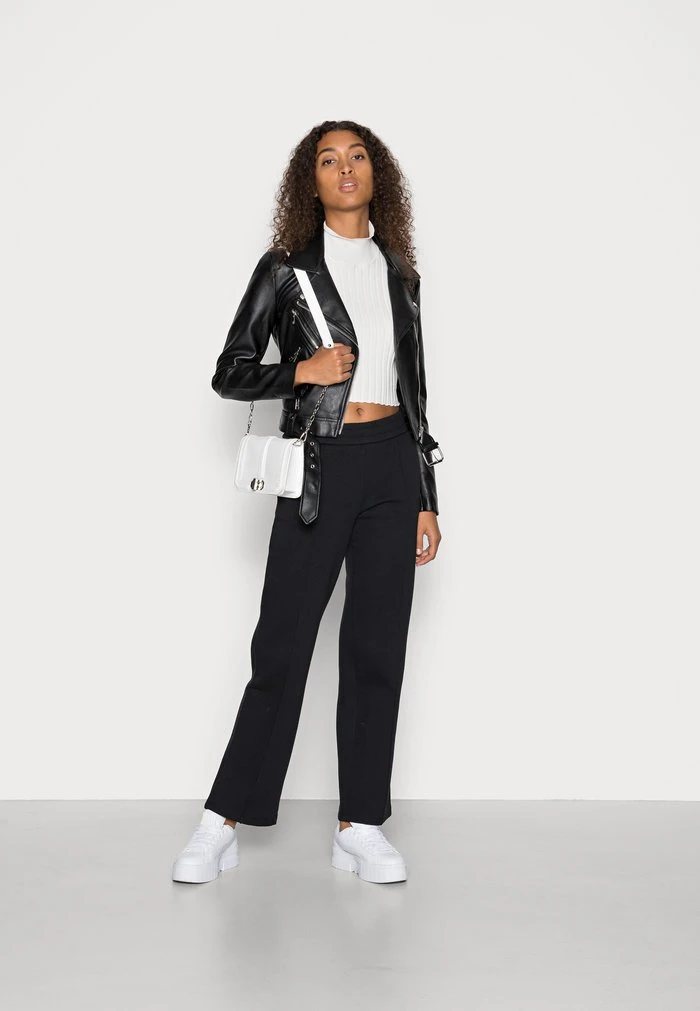 JDYLINE PINTUCK PANT - Pantalon De Survêtement - Black 2 JDYLINE PINTUCK PANT - Pantalon De Survêtement - Black – Image 2