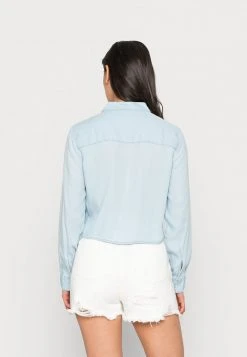 JDYJASPER LIFE KNOT - Blouse - Light Blue Denim -JDY Soldes Magasin 877aba09a5c4479cbf5994f3b5ff7fba