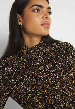 JDYCLAUDIA - Blouse - Black 9 JDYCLAUDIA - Blouse - Black -JDY Soldes Magasin 87e5af722d7f4909ac3b72e8b7bb4cf5