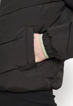 JDYFINNO - Veste D'hiver - Black 11 JDYFINNO - Veste D'hiver - Black -JDY Soldes Magasin 90257dfcf5f744bf8a8976ecc271ec9e