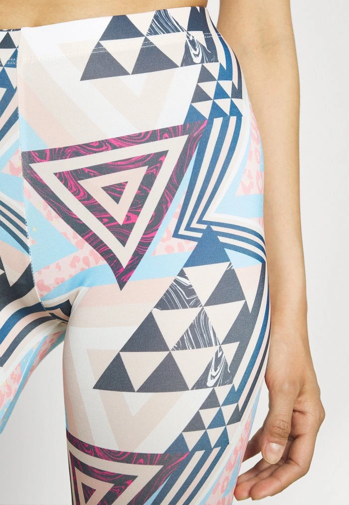 JDYROSSY BIKER 2 PACK - Short - Adobe Rose/rose Aztec/solid Black 5 JDYROSSY BIKER 2 PACK - Short - Adobe Rose/rose Aztec/solid Black – Image 5