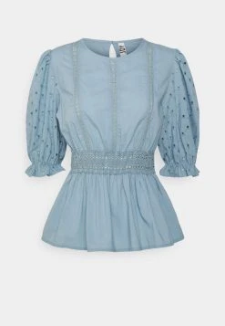JDYBETTY - Blouse - Mountain Spring 8 JDYBETTY - Blouse - Mountain Spring -JDY Soldes Magasin 96e893ea3d154af195b64ab67fe7e109