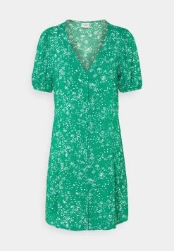 JDYSTAAR LIFE SHIRT DRESS - Robe De Jour - Greenlake/cloud Dancer 10 JDYSTAAR LIFE SHIRT DRESS - Robe De Jour - Greenlake/cloud Dancer -JDY Soldes Magasin 9d3b8a19cd564f8ead93a55eb21199a1
